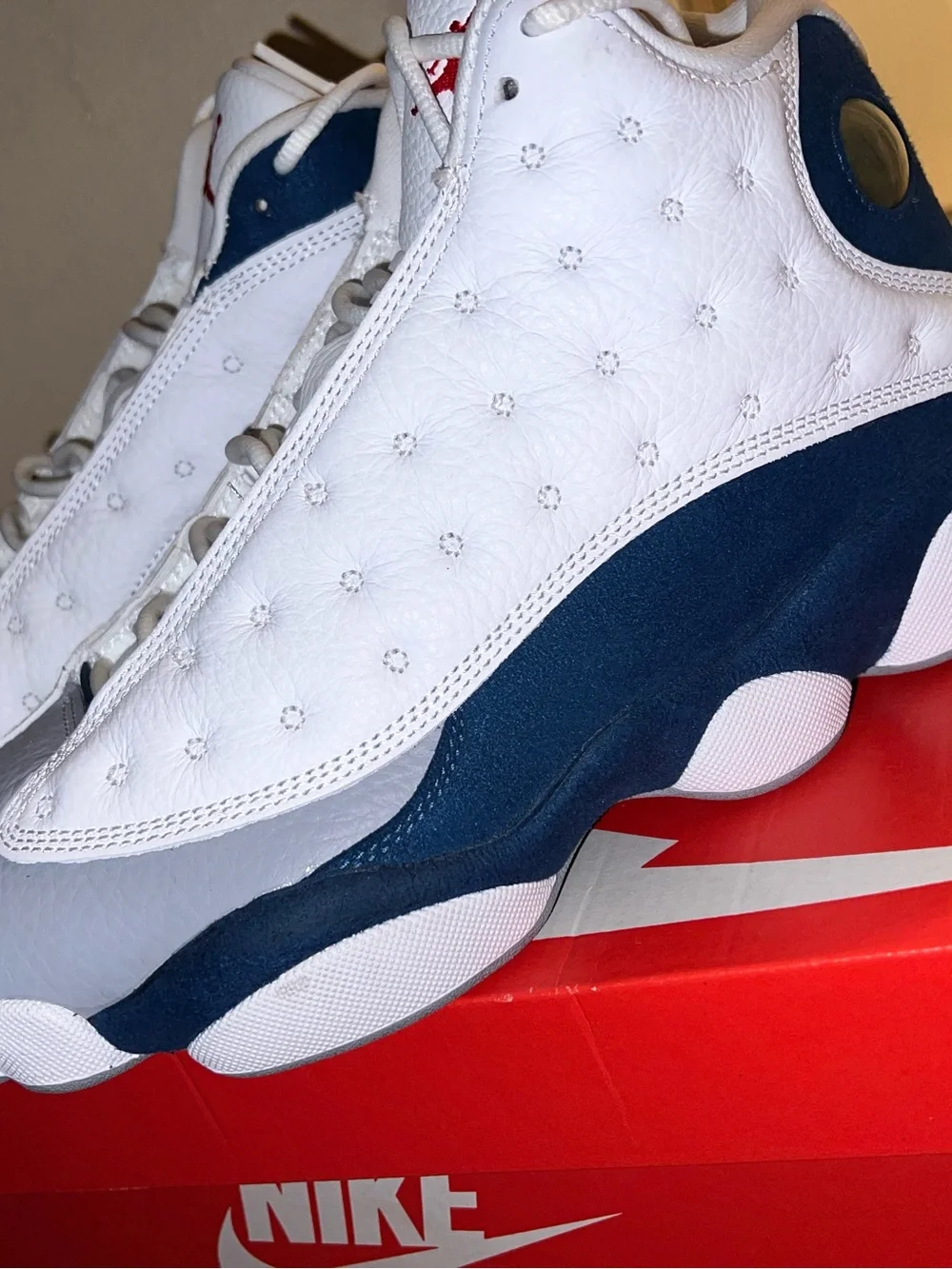 Jordan 13 retros ‘French blue’ sz 9